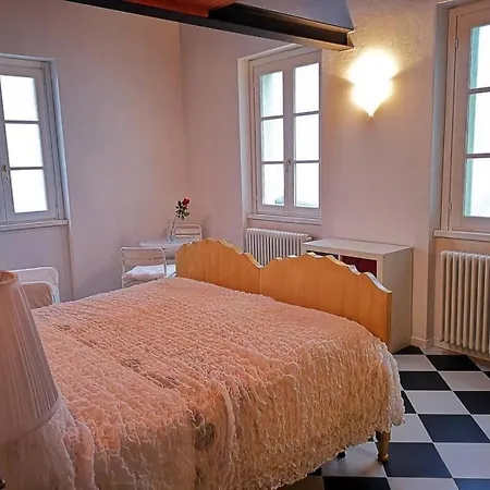 Romantic Penthouse On Lake Como Bellano