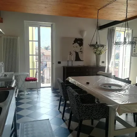 Romantic Penthouse On Lake Como * Bellano