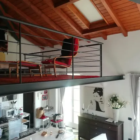 Feriehus Romantic Penthouse On Lake Como *