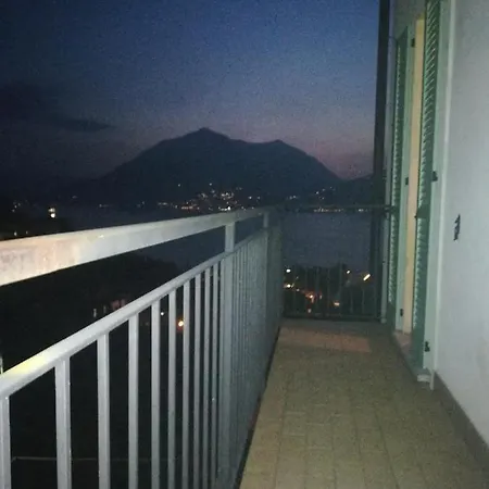 Romantic Penthouse On Lake Como Feriehus *